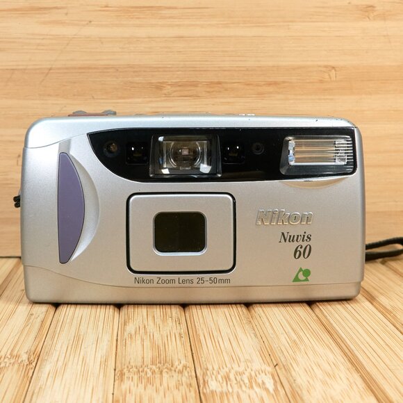 Vintage NIKON Nuvis 60 Point and Shot APS Film Camera - Picture 2 of 8